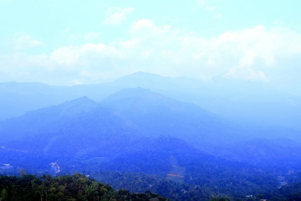 The Edge Hotel Munnar Ngoại thất bức ảnh